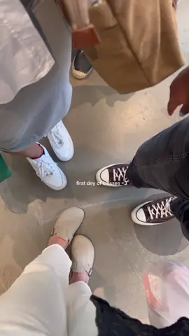 last first day🫶🏼 #fyp #collegestudent #fallsemester #minivlog #aesthetic #grwm #morningroutine