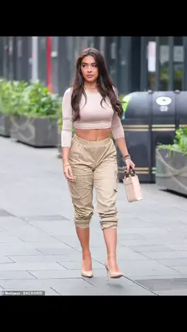 Gemma Owen’s outfit deets 🤎 #outfit #styling #OOTD