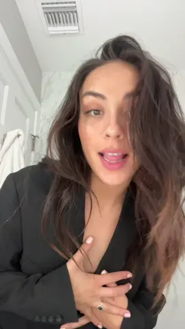 i wanna do the no top blazer look but too scary 