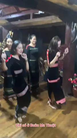 Dịp này lên Buôn Ma Thuột đủ các lễ hội luôn. Lên Buôn đi các bạn ơi. Chú chờ 😁😁😁@Milan0601 #buônmathuột #daklak47 #lehoisauriengkrongpac2022