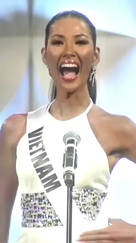 ĐẠI DIỆN VIỆT NAM TẠI MISS UNIVERSE 2019 | Là Á Hậu Việt Nam đầu tiên lọt top -  Top 20 Miss Universe, Hoàng Thuỳ đã chứng minh được thực lực của mình, đúng là “ có công mài sắt có ngày nên kim “ #hoangthuy #missuniverse #dhbee #hoahau #catwalk #model 