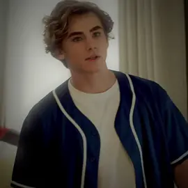 back to the kitchen I go 👩‍🦯#bradyhepner #vancehopper #vancehopperedit #TheHereChallenge #theblackphoneedit #bradyhepner #tbp #luvforkirin #viral #blowthisup #fyp #foryoupage 