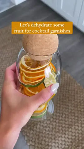 Dehydrator is linked in my Amazon storefront - link in bio! #ad #founditonamazon #amazonfinds #mixology #dehydrator #cocktailgarnish  