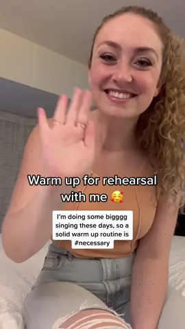 All about consistency ✨ #dayinthelife #warmup #rehearsal #singing ps: go to the link in my bio for a discount on @Singing / Straw! @Whitney Nichole #vocaltechnique #vocalwarmup 