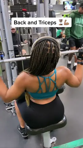 Dhabarka iyo gacmaha adkayntooda #fyp #somalitiktok #personaltrainer #nashvilletennessee #backandtriceps 