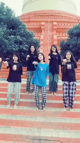 ကမယ်နော်😍😍😍@Aye Myat Moe5609 @🌹Saw Nge(We Love YAT FAN)🌹 @YAT😘 fan girl❤❤❤❤ @khinzarwin @🙏🙏MaZaWaNa🙏🙏 @@Ĺíñ ❤️Ĺĕť 