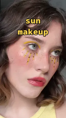 some sunsick makeup #summermakeup #yelloweyeliner #aboutfacebeauty #rhinestonemakeup