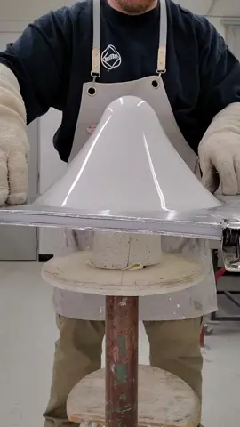 pulling plastic over a below knee amputee cast #prosthetics #satisfying #plastic #vacuum #prosthetiktok #norestforthewicked 