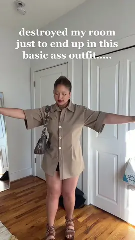 The kids are calling it “mid” 🥴 #31philliplim #thrifted #thriftedstyle #midsizefashion #midsizetikok #nycfashion #aestheticfashion #pinterestoutfit