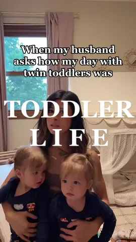 Hahahaha I swear they love each other but this was too funny not to post. Everly’s eye is fine. #momtok #sahm #twins #twintoddlers #toddler #toddlerlife #twintok