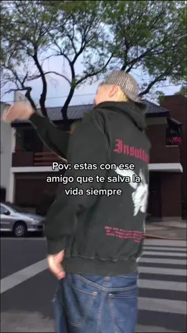 JJAJAJAJA cruzó como si fuese inmortal yo // ig: @manucllofrein #fyp #fypage #fypシ #viral #argentina🇦🇷 #humor #foryou 