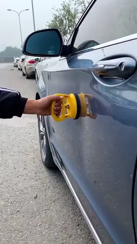 #cargadgets #carsoftiktok #smartcarlife #fyp #foryou #foryoupage #amazonfinds #amazonmusthaves #tiktokmademebuyit #goodthing #goodstuff #cartools #gadget #carstuff #carthing #CarAccessories #carcare 