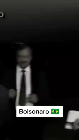 Entrevista de 2003, quando Bolsonaro colocou a deputada em seu devido lugar.#bolsonaroreeleito2022 #bolsonaro #bolsonaroreeleito2022