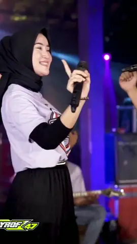 sepurane cak fendik 1 vt iki kursor geser q rusak tiba² rusak 😊😊 #yeniinka #tresnowaranggono #fendikadella #adella #dangdut #koplo #jawa #jawatimur #foryou 