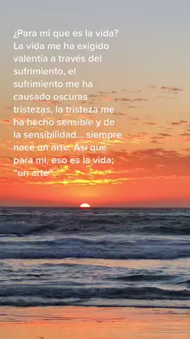 Vivo por mi amor al arte de estar viva…🌎