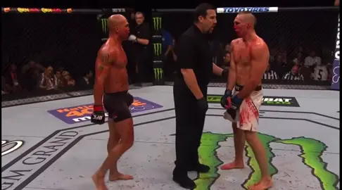 Robbie vs Rory 2 stare down after the fourth #UFC #mma #ufcmma #ufcvideo #mmavideo #combatsports #fighter #combat #ultimatefighting #robbielawler #robbielawlervsrorymcdonald