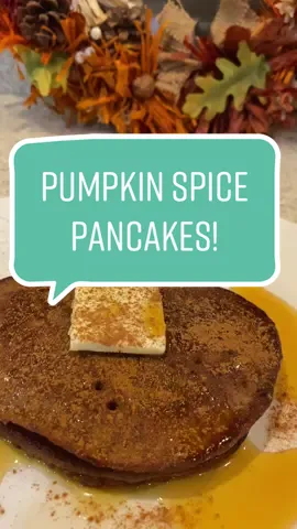 Make pumpkin spice pancakes with me!   #pumpkinspice #pancakes #fall #breakfast #foodietok #yum 