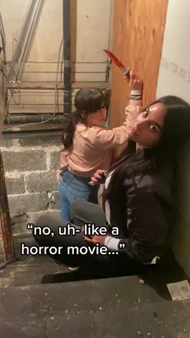 that’s a wrap on production!! and yes, they did indeed slay 😌🔪 #screammovie #jennaortega #melissabarrera #paramountpartner (these are prop knives btw!!)