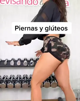 #entrenamiento de piernas y #gluteos 💪🏻💕🍑😍