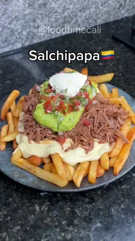 Hacela con tu parche de amigos😎 #cali #viral #VideoRecetas #PokerEnCombo 