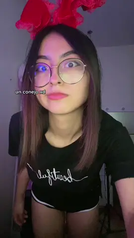 A esta hora para que nadie lo vea😾 #milenajeje 