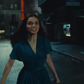 (2021) version! #westsidestory2021 #westsidestory #cinematok #broadway #broadwaymusicals #musical #wss #westside #stevenspielberg #rachelzegler #mikefaist #arianadebose #davidalvarez #oscars #academyawards #mariavasquez #rifflorton #westsidestoryriff2021