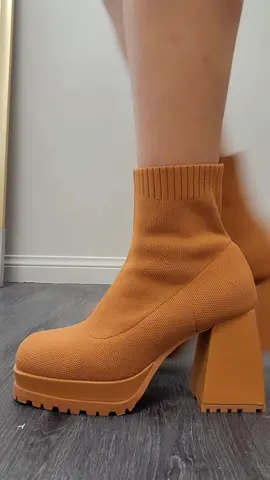 Definitely will be getting these boots in black. Boots 🔗 in byo under 