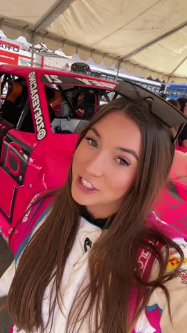 Race today at 2pm ET 🤠 #racecardriver #cartok #racing #girlracer #girlswhorace #f1 #formula1 #f1tok #bristol #bristolmotorspeedway #cleetusandcars #transition #foryou #transitions #jiggy #racingtiktok #f1tiktok #f1memes #f12022