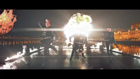 … tűz és víz…. Jó szolgák ők, de rossz mesterek…. 🔥🌊  #urban#urbanverbunk#p#uva#parlamentp#budapestb#karibtengerkalózaibbeanpirates #dance 