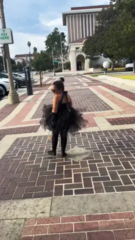 Mini Audrey Hepburn 🥰 #kids #kidsoftiktok #littlegirl #littlegirlfashion #kidsmodels #beautifulchildren #audreyhepburn #photoshoot 