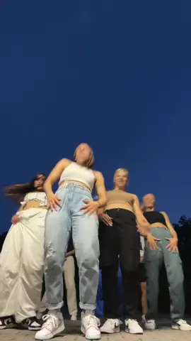 dancin‘ to classic beats is different 🫀dc: us✨ #lockigflockig #bronxsistas #dance #girls #trending