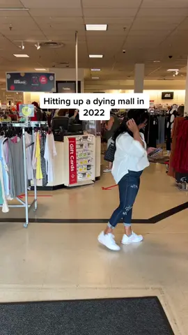 So this is what malls are like in 2022 🤢 #mall #dyingmall #mallsaredead #jcpenny #sephora #shopping #funny #fyp