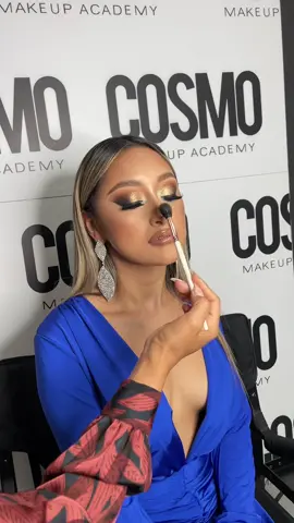 Glam with Pop of color🤩 @artistcouture Illuminati Highlighter 🤩 #artistcouture #doseofcolors #lauramercier #makeup #viral #lamakeupartist #foryourpage