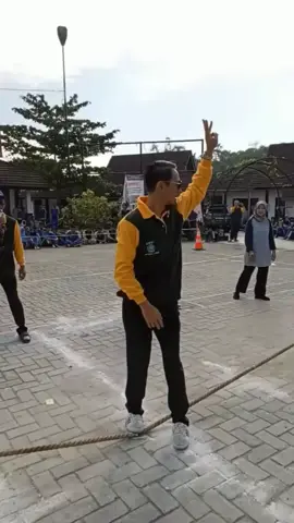 #video #lucu #ngakak #tariktambang #tiktok #indonesia #salam #flks