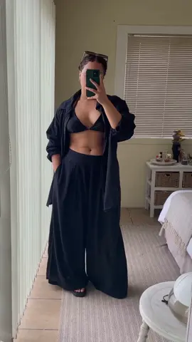 Styling my new wide leg pants from @by_francesca_za #fyp #satiktok #stylingideas #fashiontiktok #dailyoutfit #fashionblogger #safashioninfluencer