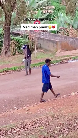 Mad man prank 😂💔 #madmanprank #pranks #prankster #prankvideos #fypage #mosesentertains 