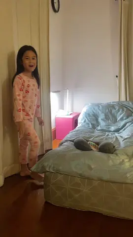 Tiktok ก่อนนอน 