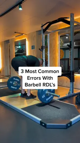 Here are the 3 most common errors when BB RDL’ing! #FitTok #GymTok #gym #fyp #mpactivewear #myprotein #form #formcheck #legsworkout #legs #error #foryoupage #foryou 