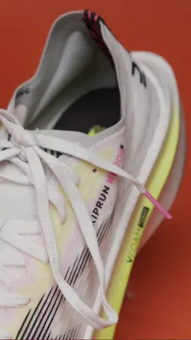 There is new supershoe in town... and its £130 #marathon #runningshoes #supershoe #carbonplates #runchat @Decathlonuk #KD900X 