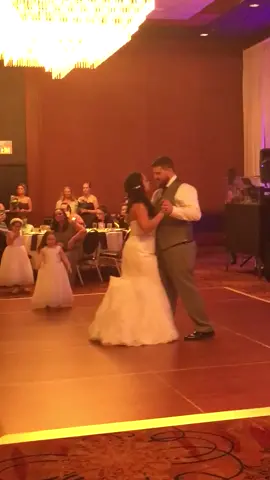 😆 #kidsoftiktok #funny #funnykids #dance #wedding #bradpaisley #then #cute #cutevideo #funnyvideos