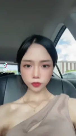 你不能對我動手動腳 . . . . 你只可以對我動心💗#我要上热门 