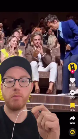 @sensacinemx did you ever think of THAT?! #harrystyles #dontworrydarling