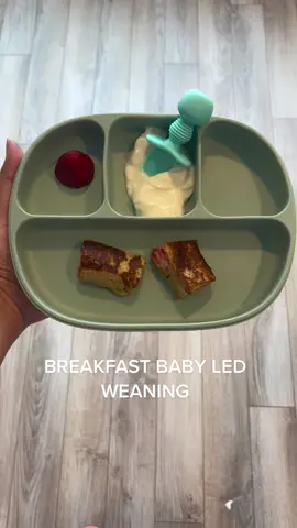 Strawberry French Rollup, Greek yogurt and more strawberries 😋 #fyp #MomsofTikTok #babiesoftiktok #babyboy #babyledweaning 