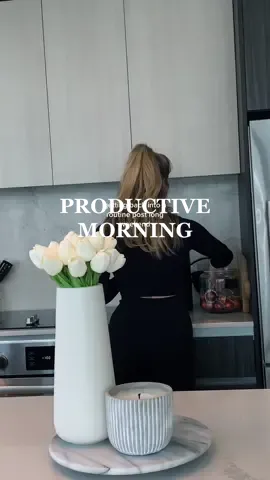 Woke up with some post long weekend blues  #morningroutine #routineaesthetic #morningmoments #routine #selflove #SelfCare #wfh #bostonseaport #getreadywithme #SelfImprovement #breakfast #CleanTok #bostonapartments 
