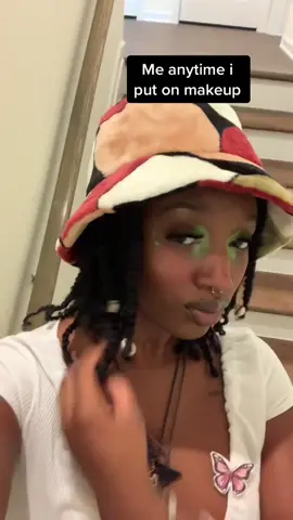 *takes 547 photos* hey yallll #prettygirlmakeup #blackgirlmakeup 