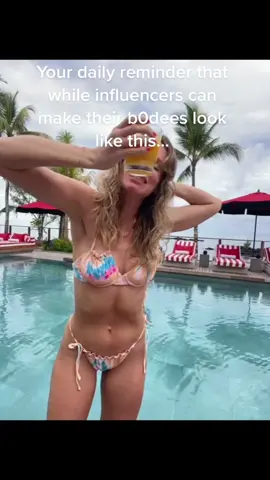 I really like self love. I hope this helps. #onlinevsreality #posing #poses #onlineisntreallife