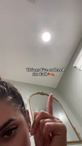 Now just need to find myself some #bostonbirkenstocks 😭😭 #greenscreen #fallfashion #falltrends #birkenstocks #aritzia #abercrombie #amazon #haul #fall #OOTD #falloutfits #fallclothes #clothinghaul #onlineshopping 