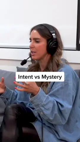 What do you think? @danielsaphra @lyfeonblast @theboydetox #fyp #dating #menknownothing #theunqualifedtherapists 