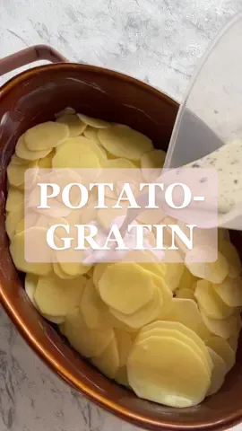 Kartoffelgratin 🥔                                                #potato #gratin #potatogratin #EasyRecipe #viralrecipe #foodtiktok #cheese #kartoffelgratin #Foodie
