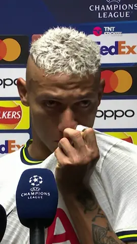 Richarlison EMOCIONADO DEMAIS na entrevista depois de marcar dois gols em sua estreia na Champions League! #CasaDaChampions #SportsNews